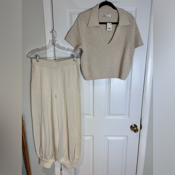 ✨sold✨FP BEACH Nolan Sweater Set in Conch - Picture 4 of 7